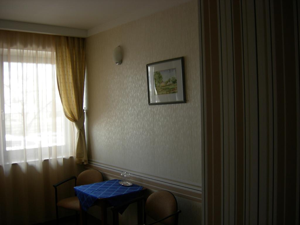 Hary Hotel Kecskemét Pokoj fotografie